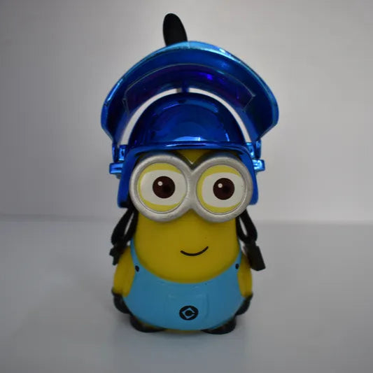 Minion con Casco y luz para Motos Bicicletas carros Decoracion