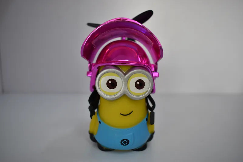 Minion con Casco y luz para Motos Bicicletas carros Decoracion