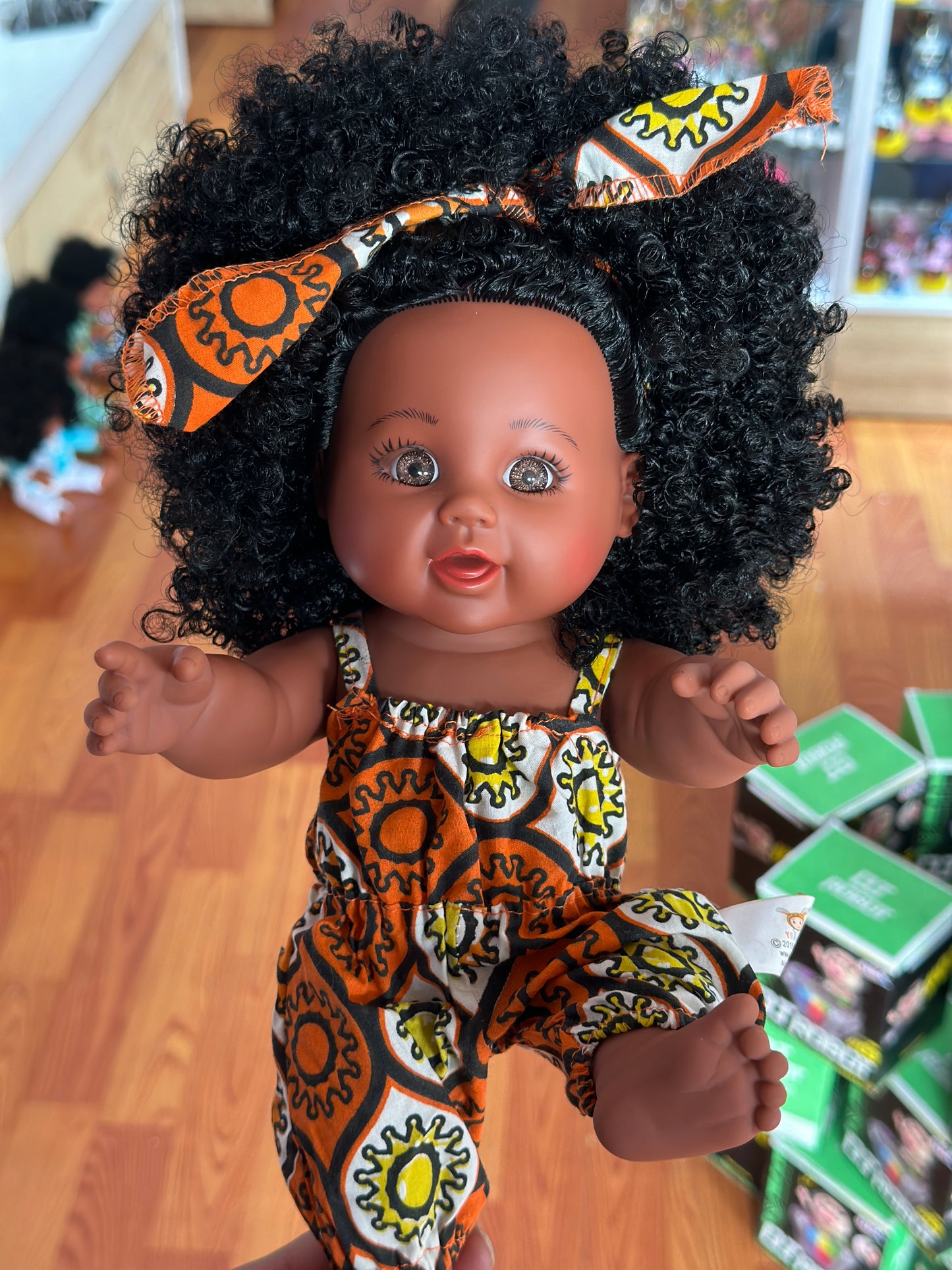 Muñecas Afro 30 cm – Cultura, Estilo y Diversión