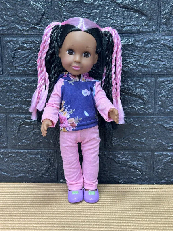 Muñeca Afro con Trenzas -34 cm de Identidad y Estilo