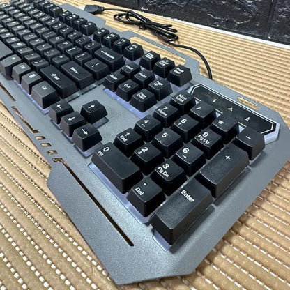Teclado Gamer Jertech K910 con Luces RGB y Cable USB